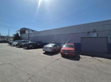 Bodega comercial · 900m² · 1 Recámara · 8 Estacionamientos · Bodega Industrial - Col. Libertad