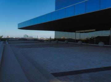 Oficina · 57m² · 2 Estacionamientos · Consultorio en Renta Temozon Norte