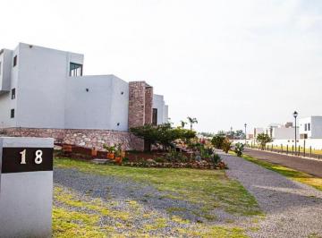 Casa de 3 habitaciones, Guanajuato · Casa en Venta San Miguel de Allene 421 m Construidos,1004 Terreno, Tres Récamaras.