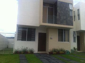 Casa de 3 habitaciones, Zapopan · ¡Hermosa Casa en Renta en Arrayanes Hábitat - Coto 1!