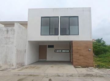 Casa de 3 habitaciones, Boca del Río · Rento Casa Nueva en El Morro. en Fraccionamiento Privado. 4 Recámaras. 2 Pisos. Boca del Río.