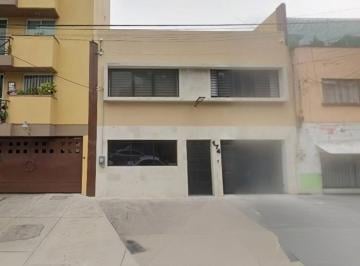 Casa de 4 habitaciones, Benito Juárez · Casa de 528 m² con 4 Recámaras en Venta en Álamos