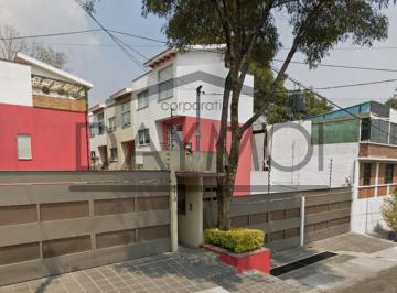 Casa de 3 habitaciones, Tlalpan · Casa en Héroes de Padierna, Tlalpan, Ciudad de México.