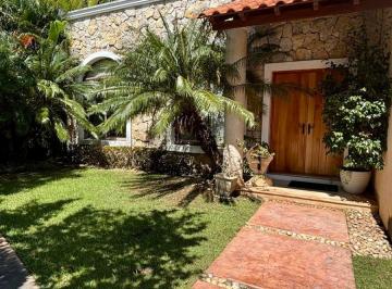 Casa de 4 habitaciones, Mérida · Casa en Country Club con 4 Recámaras