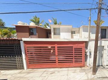 Casa de 3 habitaciones, La Paz · Venta de Casa en Bcs La Paz Col Sudcalifornia