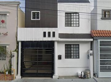 Casa de 3 habitaciones, Santa Catarina · Casa en Venta en Volcán, Nuevo León.