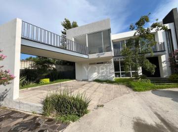 Casa de 3 habitaciones, Zapopan · Casa en Venta y Renta en El Bajío Habitat a