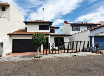Casa de 4 habitaciones, Tijuana · Se Renta Casa en Lomas de Agua Caliente, Tijuana B. C.