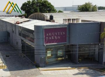 Local comercial · 2244m² · Bodega Comercial en Venta Sobre Lopez Mateos Sur a 500 m² del Periferico