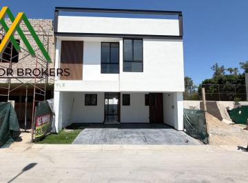 Casa · 239m² · 3 Recámaras · 1 Estacionamiento · Casa en Venta Jocotan Coto Levana