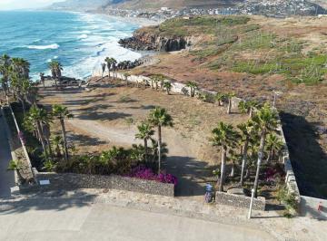 Terreno / Lote , Ensenada · Venta de Terreno Frente Al Mar en Punta Piedra, Ensenada - 1,941 m²