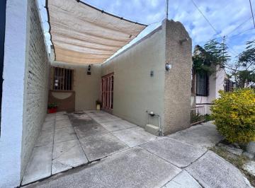 Casa de 3 habitaciones, Aguascalientes · Md* Venta de Casa un Piso, Cerca de 2do Anillo Norte con 3 Recámaras