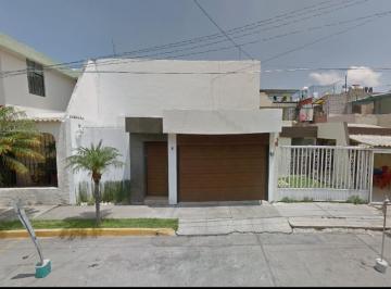 Casa de 3 habitaciones, Tepic · Casa en Venta en Malaga Ciudad de Valle