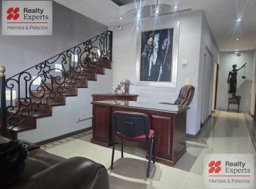 Oficina · 450m² · 6 Recámaras · Oficina - del Valle