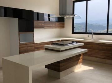 4fa94ff90710623fd27817bffd616ad825f81492b490dc60dbc91299d9f561b2 · Casa en Renta, Bosque Esmeralda