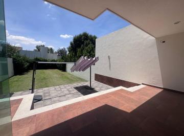 Casa · 344m² · 3 Recámaras · 2 Estacionamientos · Casa en Renta Atrás de Plaza San Diego