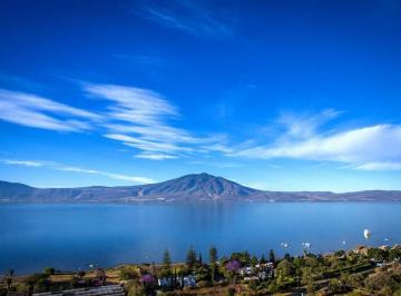Terreno / Lote , Chapala · Terreno en Venta 580 m² en Chapala con Vista Al Lago | Cimalago
