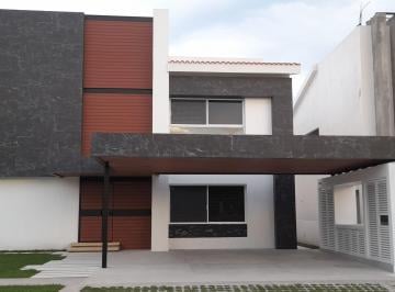 Casa en condominio de 4 habitaciones, Emiliano Zapata · Hermosa Casa en Renta Dentro del Exclusivo Fraccionamiento Paraiso Country Club