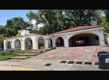 Casa de 4 habitaciones, Tlajomulco de Zúñiga · Casa de Oportunidad en Santa Anita Club de Golf en Fairway