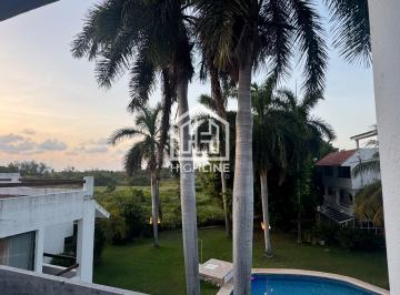 Departamento · 240m² · 1 Recámara · Estudio en Zona Hotelera en Renta en Cancún, Jacuzzi, Amueblado