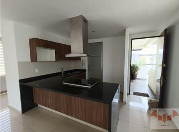 Departamento de 3 habitaciones, Alvaro Obregón · Renta de Bonito PH con 3 Rec. 3 Baños 2 Autos en Tizapán San Ángel