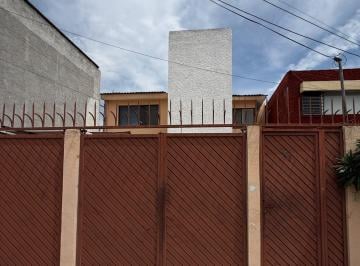 Casa de 5 habitaciones, Querétaro · Amplia Casa en Jardines de La Hacienda - Querétaro