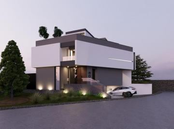 Casa · 230m² · Hermosa Casa en Preventa en Valle Imperial!