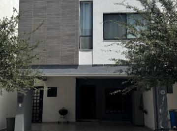 Casa · 225m² · Casa - Cumbres Provenza