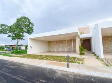 1 · Casa en Venta de 4 Habitaciones en Temozon
