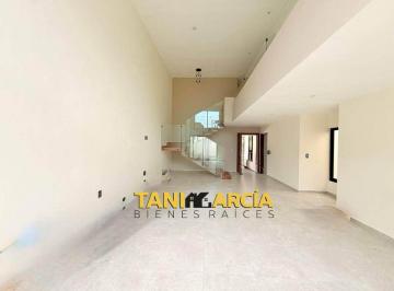 Casa de 4 habitaciones, Córdoba · Vendo Casa en Exclusivo Residencial en Córdoba, Veracruz, 237 m² Construcción