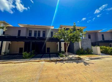 Casa de 3 habitaciones, Mérida · Renta Residencia en Privada Amanha en Yucatan Country Club