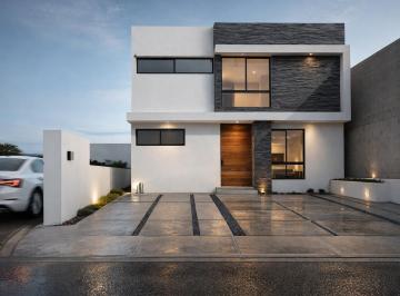Casa de 4 habitaciones, Querétaro · Casa en Venta en Preserve Juriquilla, 4 Recámaras, Una en Pb, Jardín, Hermosa!