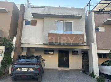 Casa · 160m² · 3 Recámaras · 2 Estacionamientos · Casa en Renta en Col. Cumbres La Rioja en Garcia Nuevo Leon