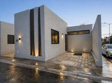 Casa de 2 habitaciones, Corregidora · Casa en Venta de Una Planta, Corregidora, Querétaro. El Pueblito, Calle Abierta