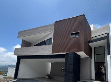 2847678ad7dffe48f81143f1a1e5c13234290270aff3dfe47a1345baec0a69c1 · Casa en Venta Carretera Nacional Fracc. Castaños del Vergel, Sur de Mty N. L.