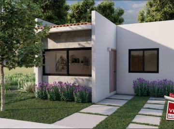 Casa · 76m² · 2 Recámaras · 2 Estacionamientos · En Venta Casa de Una Planta en Ciudad Maderas, 2 Recamaras, 2 Baños, Equipada