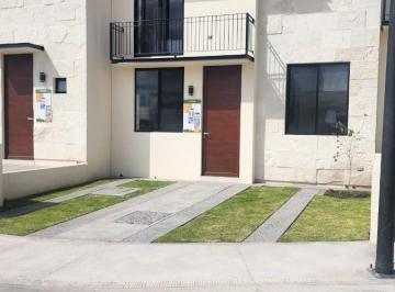 Casa · 134m² · 3 Recámaras · 2 Estacionamientos · Venta de Casas en Cuspide Residencial El Cimatario, Querétaro, Viva con Calidad