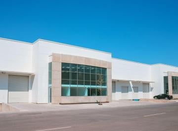Nave industrial · 462m² · Renta de Nave Industrial en Spartek, 462 m², Altura 7 m, Oficina 50 m², E220v