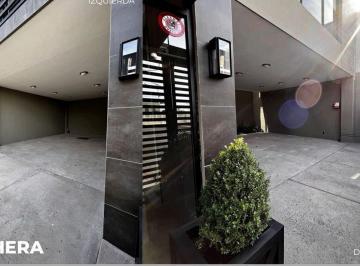 Edificio · 528m² · 8 Estacionamientos · En Venga Edificio en El Pueblito Centro, 4 Niveles, Ubicadísimo, T.527 m²