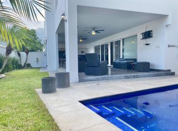 Casa de 4 habitaciones, Monterrey · Casa en Renta, Natura Residencial Valle Alto Monterrey N. L