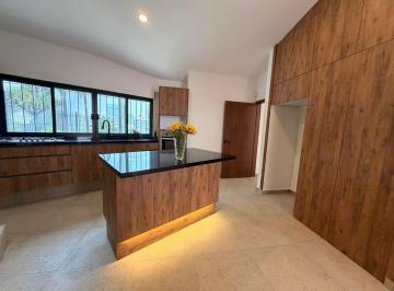 Casa de 3 habitaciones, Zapopan · Casa en Renta en Chapalita de Occidente, Zapopan