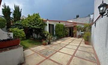 Casa · 180m² · 3 Recámaras · 2 Estacionamientos · Venta de Casa 1 Nivel en Acapatzingo, Cuernavaca