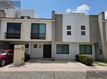 Casa · 126m² · 3 Recámaras · 2 Estacionamientos · Casa en Renta en Residencial El Fortin San Mateo Atenco