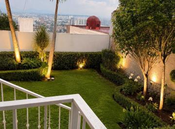 Casa de 4 habitaciones, Tlalnepantla de Baz · Hermosa Casa con Jardin en Renta