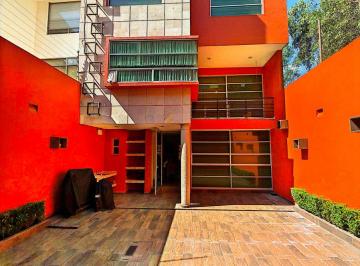 Casa de 3 habitaciones, Tlalnepantla de Baz · Magnifica Residencia, El Espacio Que Tu Familia Se Merece con Seguridad en Jardines de Bellavista