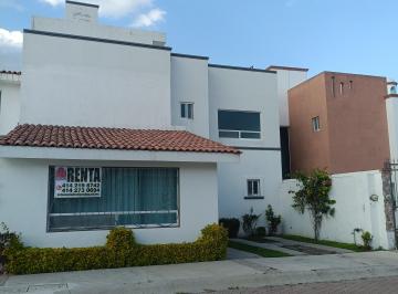 Casa en condominio de 4 habitaciones, Tequisquiapan · Casa en Renta en Pueblo Mágico de Tequisquiapan