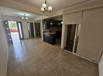 Casa en condominio de 3 habitaciones, Celaya · Bonita Casa en Privada Fracc Gran Hacienda (Cerca de La Salida a Cortazar).