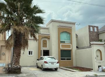 Casa de 2 habitaciones, Saltillo · Hermosa Casa en Residencial Rincon de Sayavedra