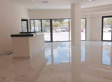 5d906da3731f9cd2c17c04093765b45bf42fb9523014923252f7caeea90a2d83 · Local Comercial Sobre Av Principal