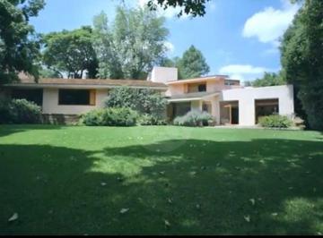 Casa · 753m² · 3 Recámaras · 6 Estacionamientos · Casa en Venta en Lomas de Chapultepec